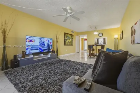 1800 SW 81st Avenue North Lauderdale FL 33068