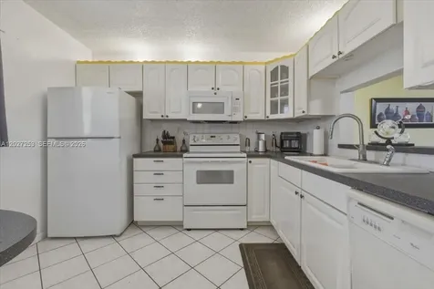 1800 SW 81st Avenue North Lauderdale FL 33068