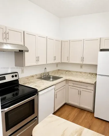 9723 Hammocks Boulevard Miami FL 33196