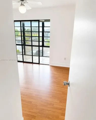 9723 Hammocks Boulevard Miami FL 33196