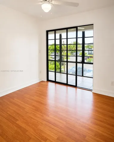 9723 Hammocks Boulevard Miami FL 33196