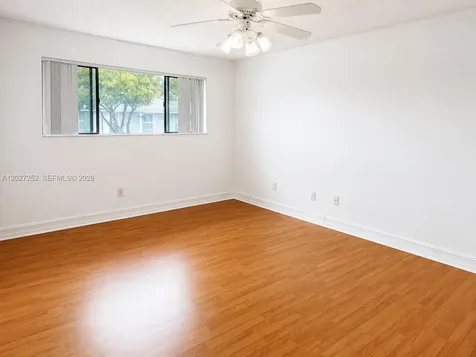 9723 Hammocks Boulevard Miami FL 33196