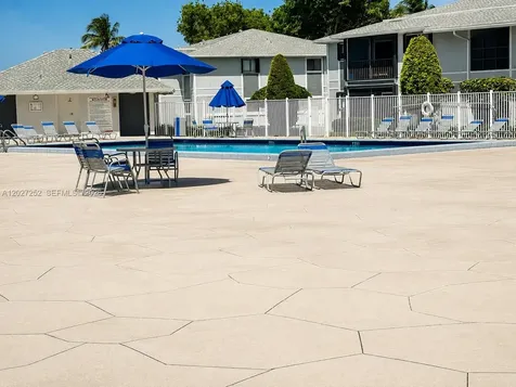 9723 Hammocks Boulevard Miami FL 33196