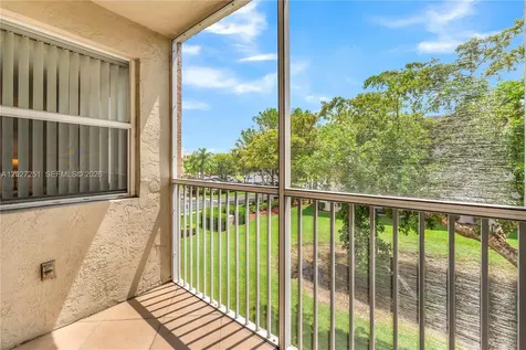 9511 Weldon Circle Tamarac FL 33321