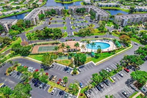 9511 Weldon Circle Tamarac FL 33321
