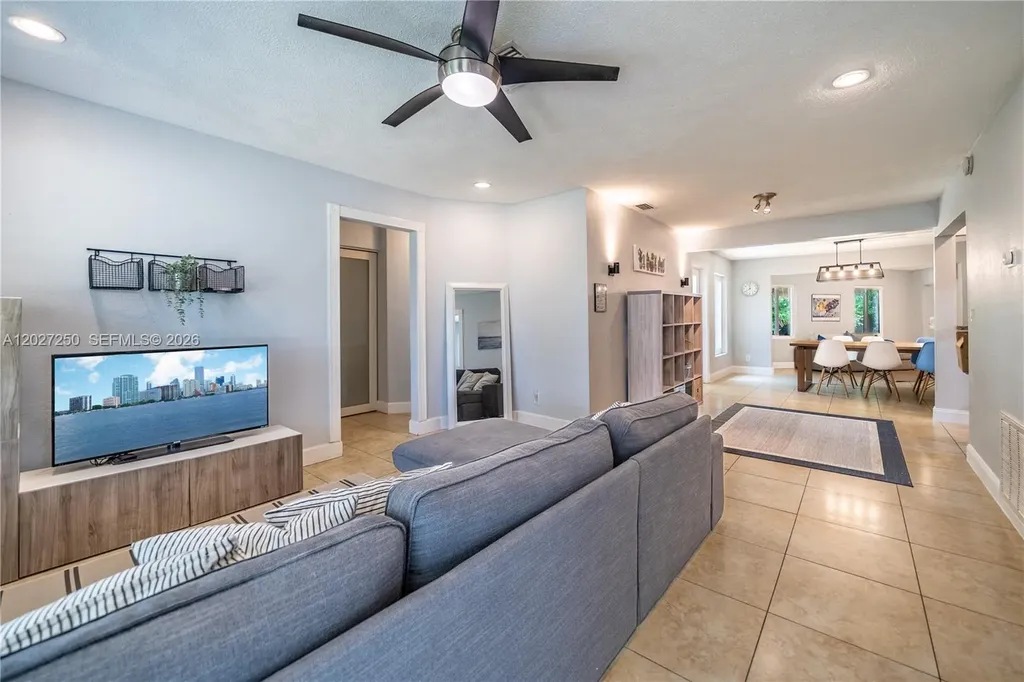 1501 SW 35th Terrace Fort Lauderdale FL 33312