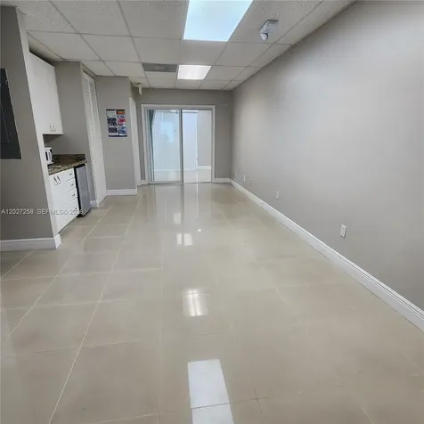 5220 S University Drive Davie FL 33328