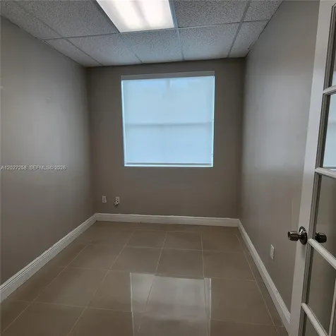 5220 S University Drive Davie FL 33328