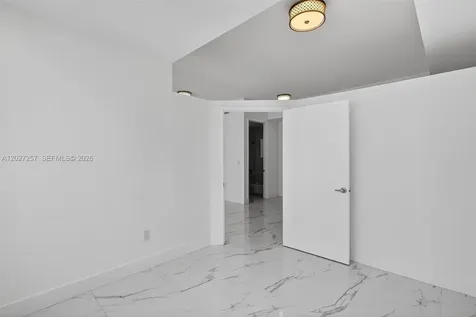 2200 NE 4th Avenue Miami FL 33137