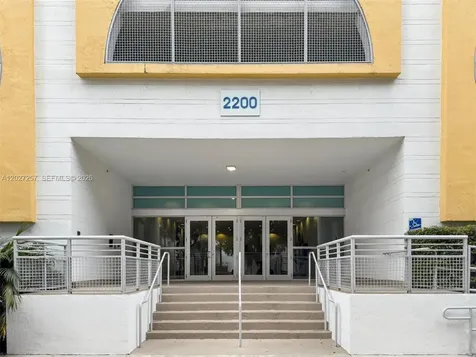 2200 NE 4th Avenue Miami FL 33137