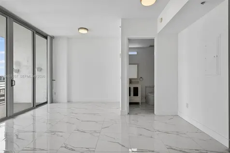 2200 NE 4th Avenue Miami FL 33137