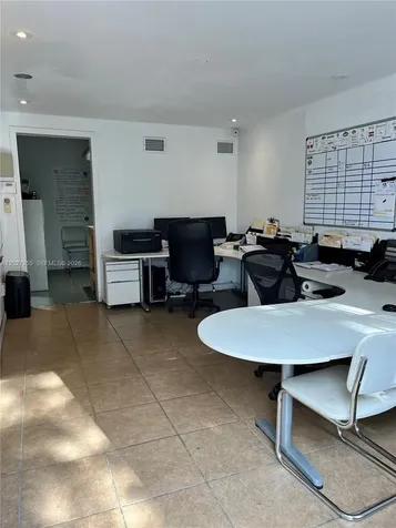 8420 NW 61st Street Miami FL 33166