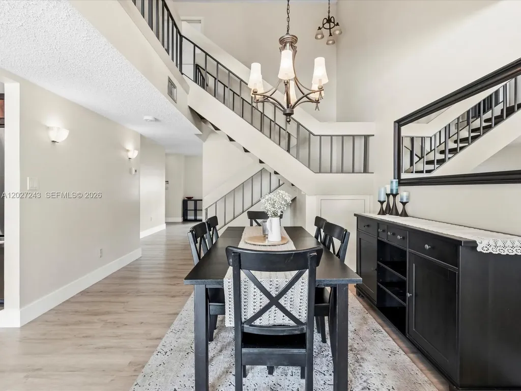 2615 N 40th Avenue Hollywood FL 33021