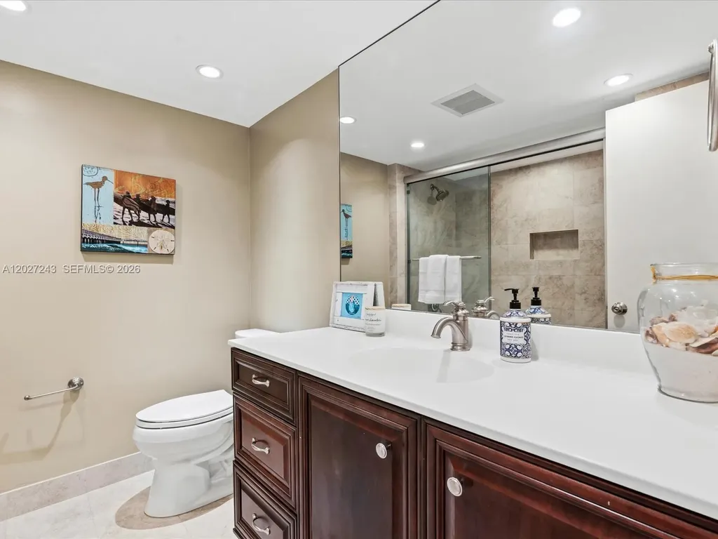2615 N 40th Avenue Hollywood FL 33021