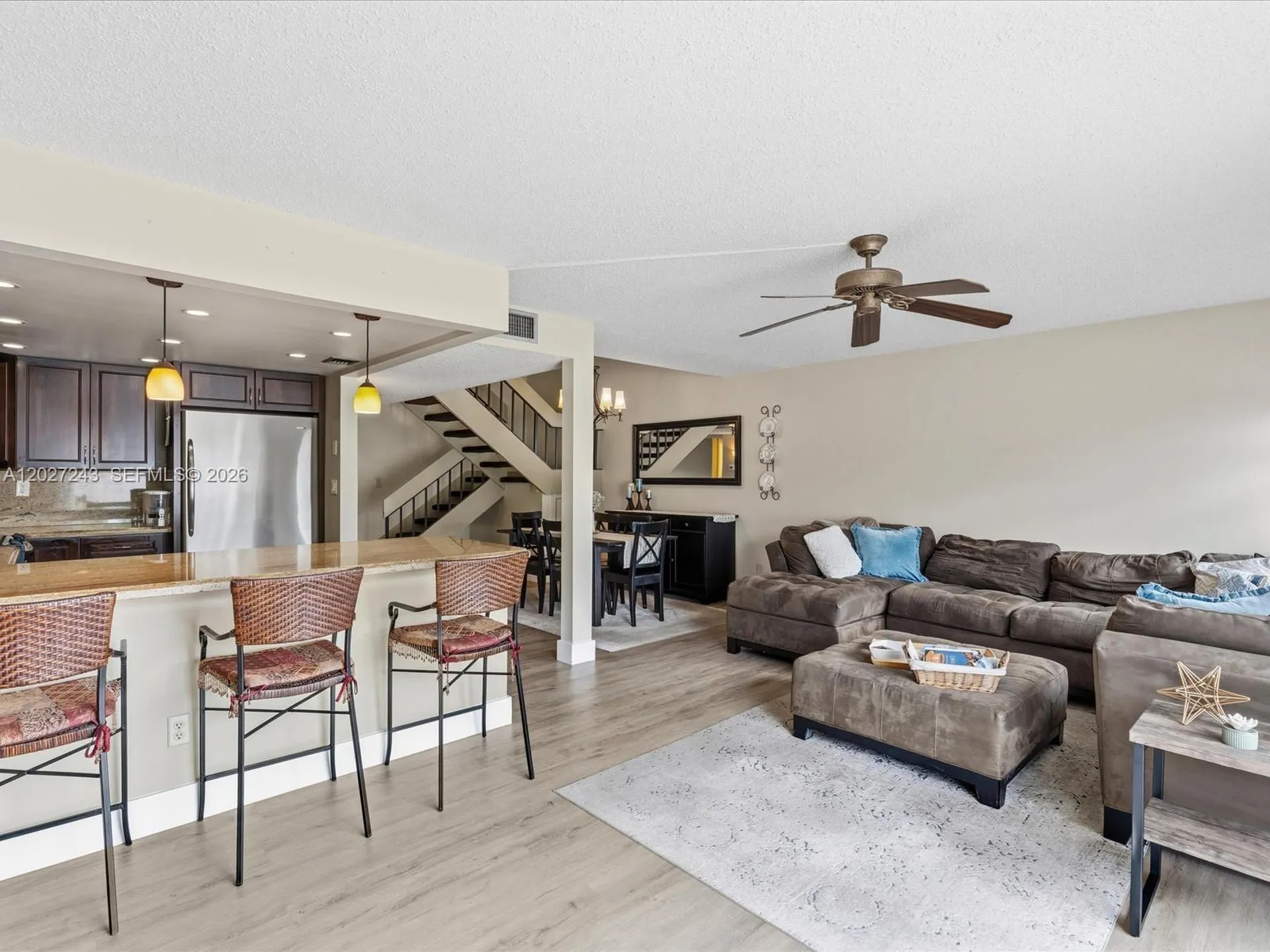 2615 N 40th Avenue Hollywood FL 33021