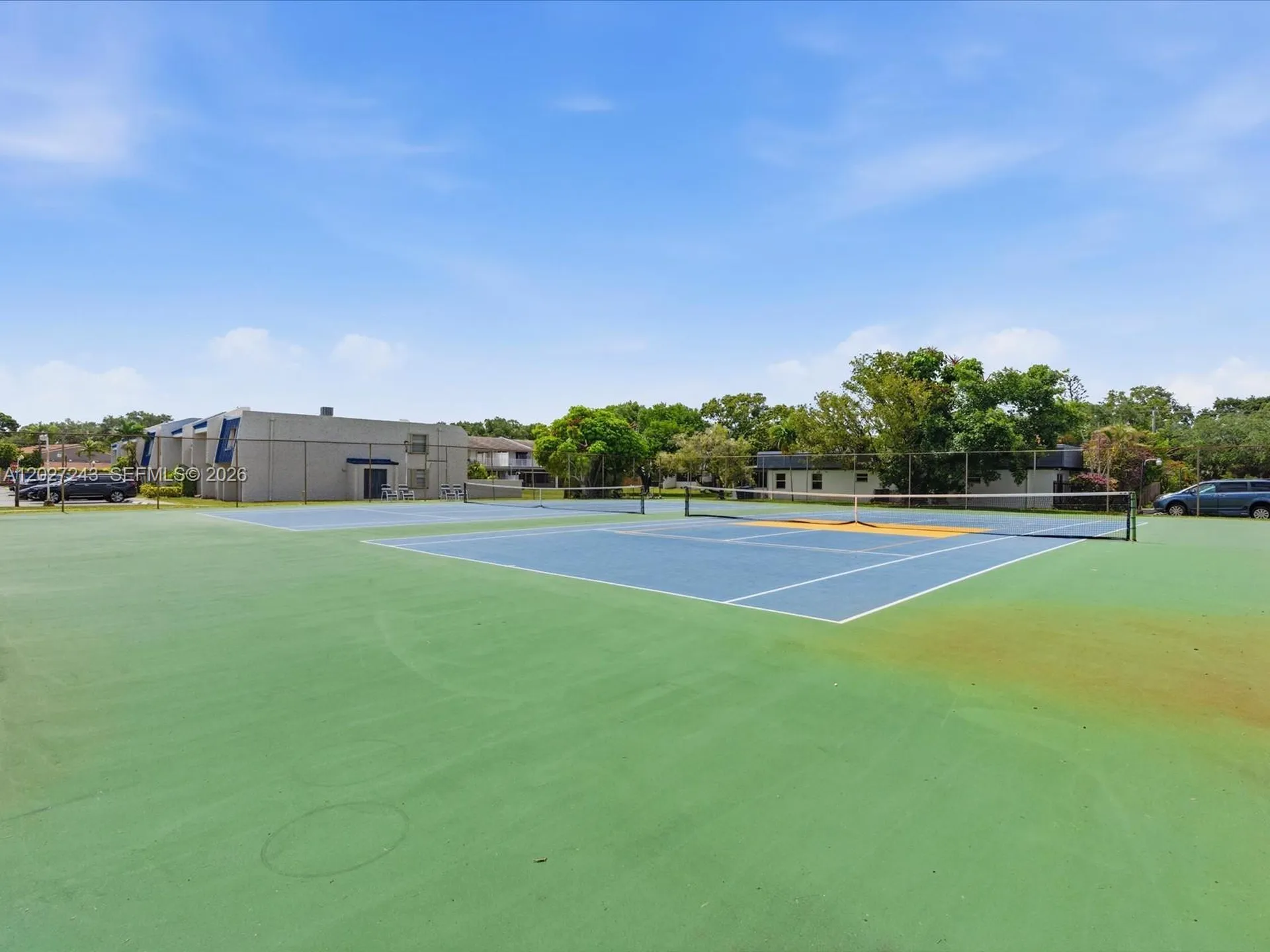 2615 N 40th Avenue Hollywood FL 33021