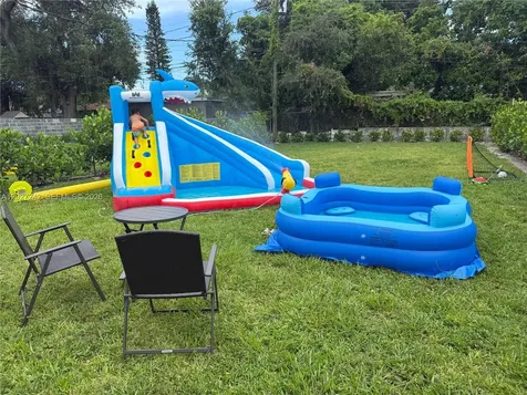 6825 NW 5th Court Miami FL 33150