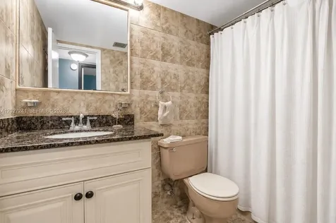 2831 Somerset Drive Lauderdale Lakes FL 33311