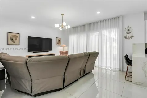 156 SE 22nd Terrace Homestead FL 33033