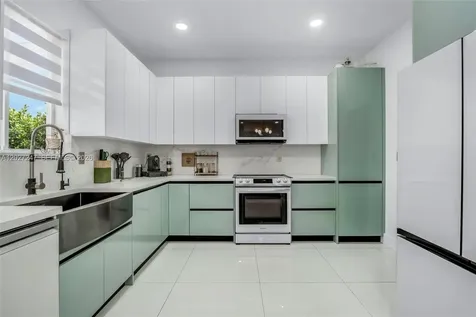 156 SE 22nd Terrace Homestead FL 33033