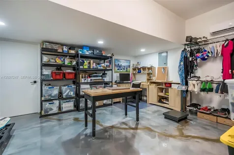 156 SE 22nd Terrace Homestead FL 33033