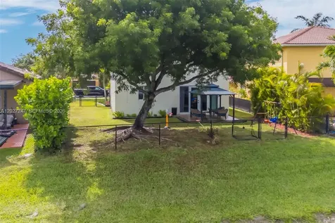 156 SE 22nd Terrace Homestead FL 33033