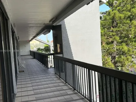 3939 NW 7th Street Miami FL 33126