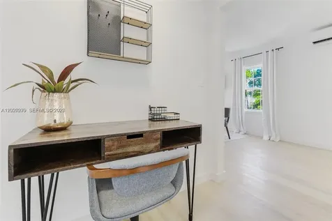 421 75th Street Miami Beach FL 33141