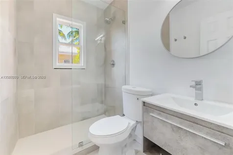 421 75th Street Miami Beach FL 33141