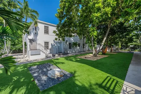 421 75th Street Miami Beach FL 33141