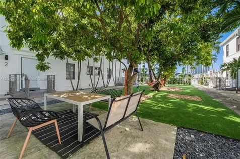 421 75th Street Miami Beach FL 33141