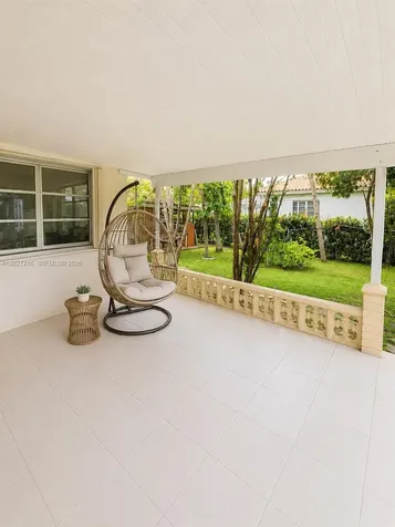 1109 NE 4th Court Hallandale Beach FL 33009
