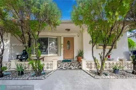 1109 NE 4th Court Hallandale Beach FL 33009