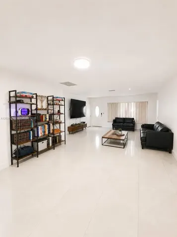 1109 NE 4th Court Hallandale Beach FL 33009