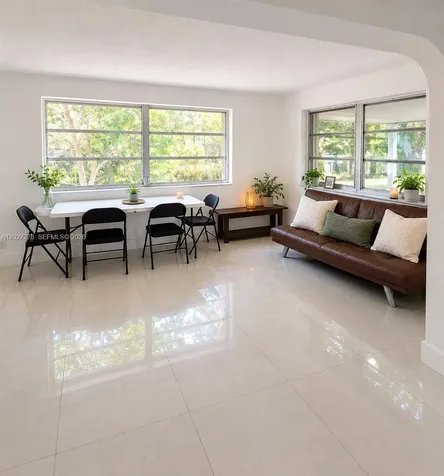 1109 NE 4th Court Hallandale Beach FL 33009