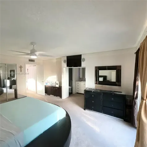 1502 NW 90th Way Pembroke Pines FL 33024