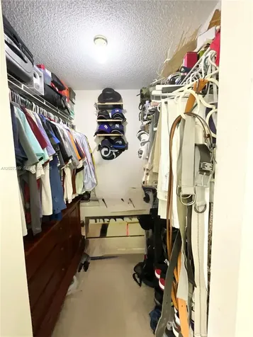 1502 NW 90th Way Pembroke Pines FL 33024