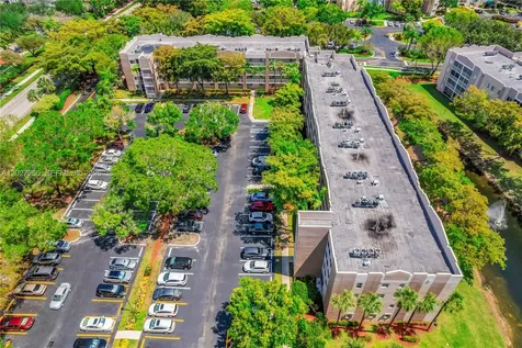 9511 Weldon Circle Tamarac FL 33321