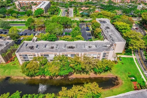 9511 Weldon Circle Tamarac FL 33321