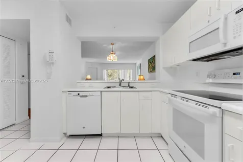9511 Weldon Circle Tamarac FL 33321
