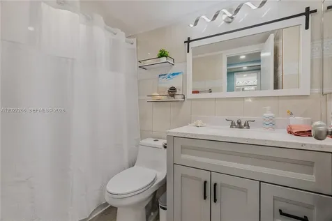 19201 Collins Avenue Sunny Isles Beach FL 33160