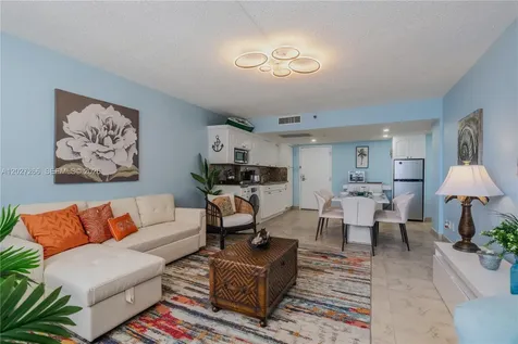 19201 Collins Avenue Sunny Isles Beach FL 33160
