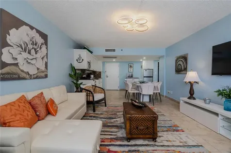 19201 Collins Avenue Sunny Isles Beach FL 33160