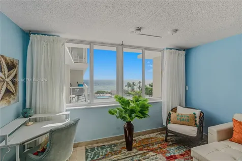 19201 Collins Avenue Sunny Isles Beach FL 33160