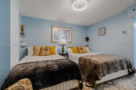 19201 Collins Avenue Sunny Isles Beach FL 33160