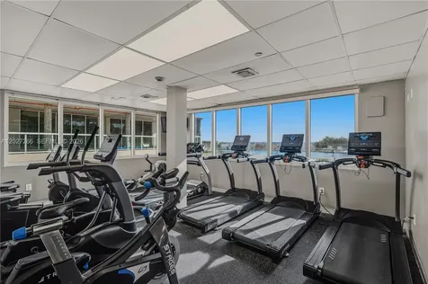 19201 Collins Avenue Sunny Isles Beach FL 33160