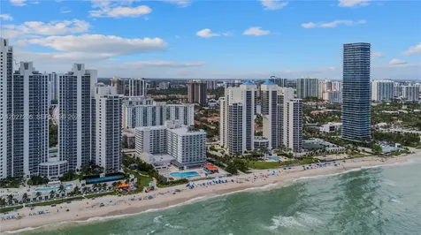 19201 Collins Avenue Sunny Isles Beach FL 33160