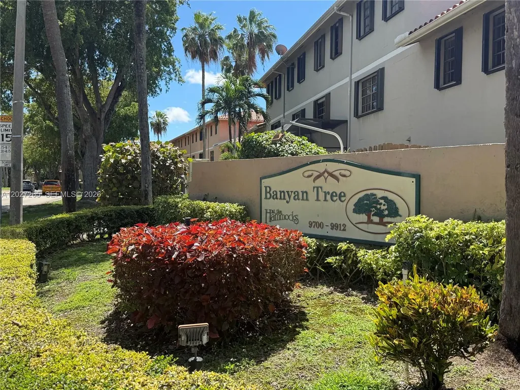 9716 Hammocks Boulevard Miami FL 33196