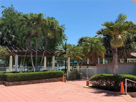 9716 Hammocks Boulevard Miami FL 33196