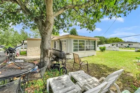 1900 NW 131st Street Miami FL 33167